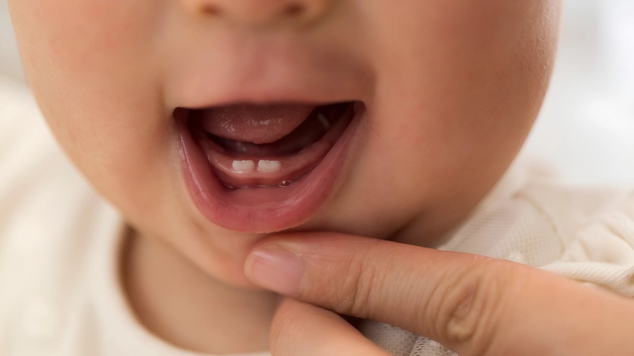 Primeiros Dentinhos: Como Identificar os Sintomas e Aliviar o Desconforto