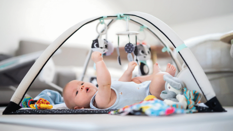 7 brinquedos para o desenvolvimento do bebê